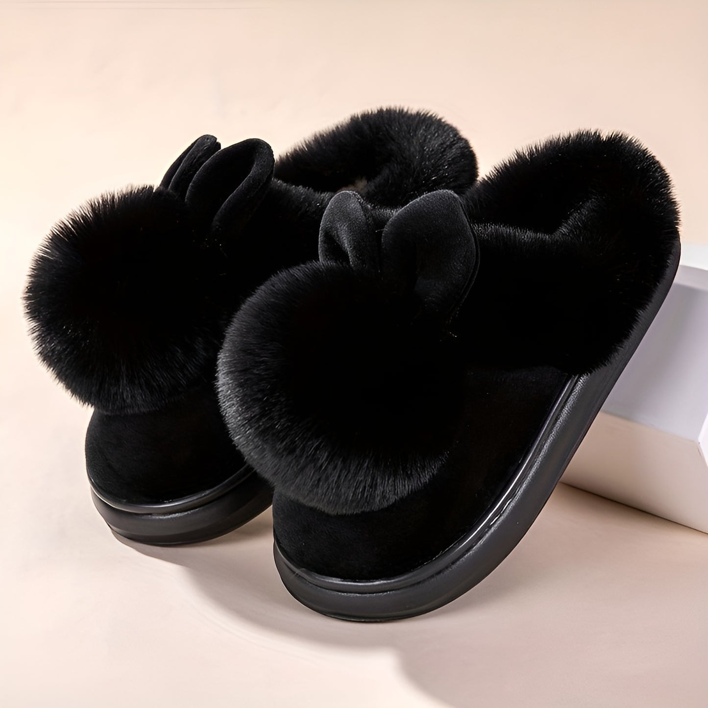 Flippy™ | Pluche Konijnensloffen
